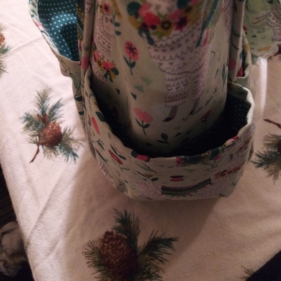 Diaper bag - Picture 6 of 11